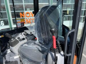 2026 Hitachi ZX50U-5N (CAB ANGLE) Angle blade, cab, heat, A/C, thumb, coupler, and dig bucket included - Image 6