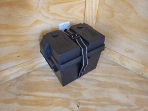 Custom Enclosed 8.5′ X 28′ Charcoal Grey Toy Hauler - Image 23