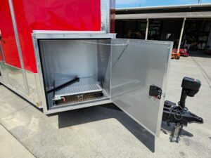 Enclosed Trailer 7′ X 20′ Red Hybrid Trailer Landscaping Equipment etc.. - Image 17