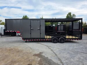 8.5′ x 32′ Gooseneck Hybrid Enclosed Trailer - Image 4