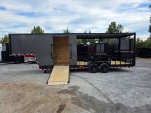 8.5′ x 32′ Gooseneck Hybrid Enclosed Trailer - Image 13