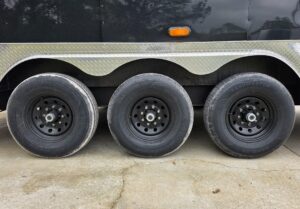 8.5X26 Gooseneck Enclosed Trailer with 9′ Interior (3) 7,000lb Axles - Image 39