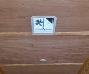 8.5X26 Gooseneck Enclosed Trailer with 9′ Interior (3) 7,000lb Axles - Image 35