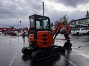 2026 Hitachi ZX30U-5N (CAB) Cab, heat, A/C, thumb, coupler, dig bucket - Image 4