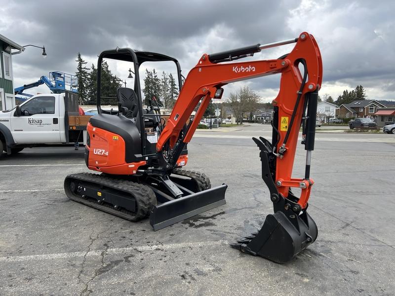 2026 Kubota U27-4 (ROPS) includes open station unit, hydraulic thumb, manual coupler, dig buckeT 2026 Kubota U27-4 (ROPS) includes open station unit, hydraulic thumb, manual coupler, dig buckeT - Image 1