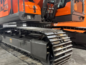 KYMRON® XH140 Pro Series Excavator with Thumb + Cab w/ AC &Heat AM/FM Radio - Image 7