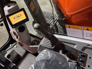 KYMRON® XH140 Pro Series Excavator with Thumb + Cab w/ AC &Heat AM/FM Radio - Image 9