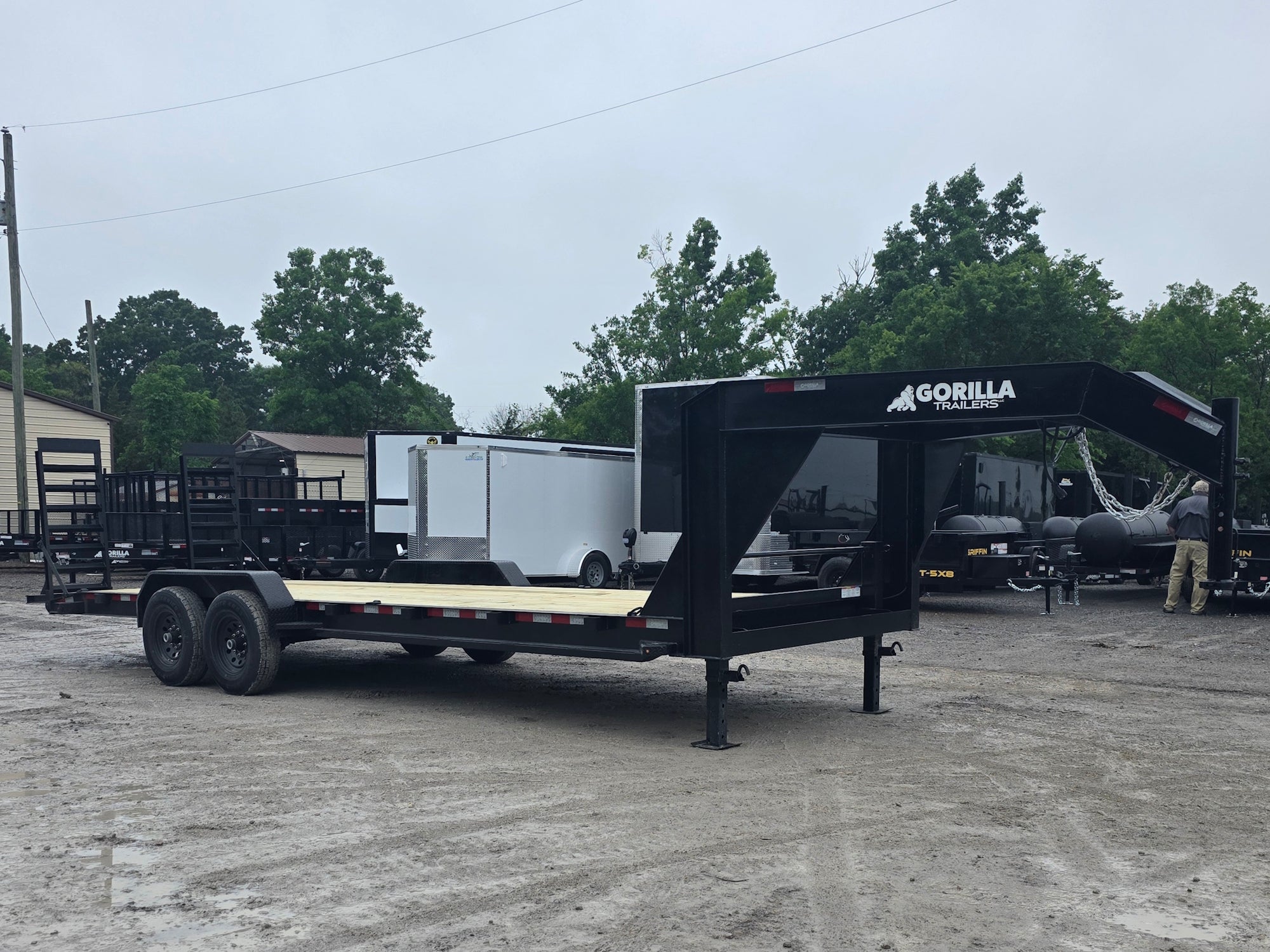 7×24 Gooseneck Equipment Trailer (2) 7K Axles Standup Ramps 14k GVWR 7×24 Gooseneck Equipment Trailer (2) 7K Axles Standup Ramps 14k GVWR - Image 1