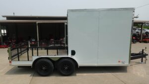 7×16 Tandem White V-Nose Hybrid Enclosed Trailer - Image 12