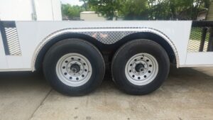 8.5′ x 20′ White V-Nose Hybrid Enclosed Trailer – Dual 7K Axles - Image 18