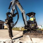 E32 Compact Excavator - Image 17