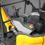 MechMaxx Mini Compact Excavator with Kubota D902 Engine, 95″ Max Digging Depth, 4190 lb Operating Weight, Model MEC17PRO - Image 10