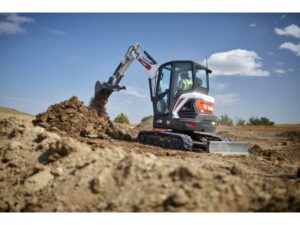 E38 Compact Excavator - Image 5