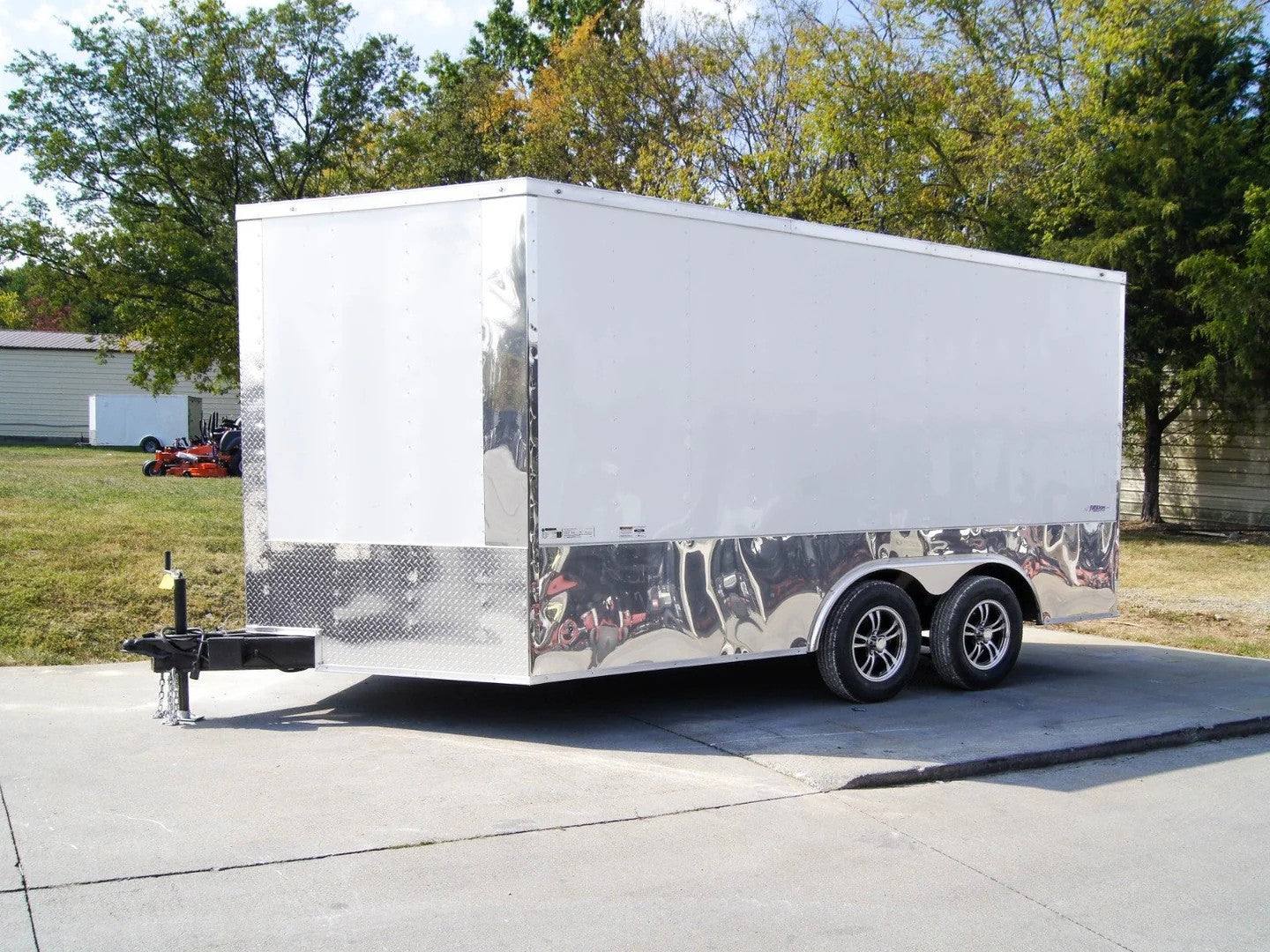 8.5×14 V-Nose Enclosed Trailer – Diamond Plate Floor Storage 8.5×14 V-Nose Enclosed Trailer – Diamond Plate Floor Storage - Image 1