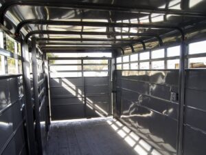 20ft Charcoal Gooseneck Livestock Cattle Trailer (2) 7K Axles 14K GVWR - Image 17