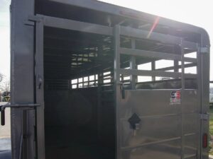 20ft Charcoal Gooseneck Livestock Cattle Trailer (2) 7K Axles 14K GVWR - Image 22