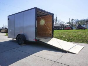 7×12 Enclosed Trailer Silver V-Nose Blackout Package 3,500lb Axle Storage - Image 23