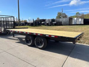 8.5×18 Deckover Trailer (2) 7,000lb Axles with Slide Out Ramps - Image 5
