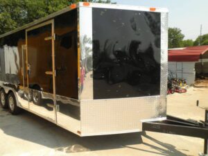 Enclosed Trailer 8.5×20 Black – Car Equipment Hauler Storage - Image 3